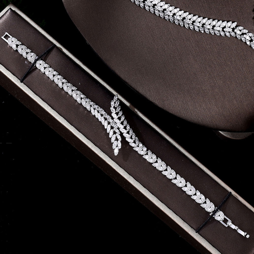 HOOR Bridal Radiance Set – Full Crystal Zircon | Necklace, Earrings, Bracelet & Ring
